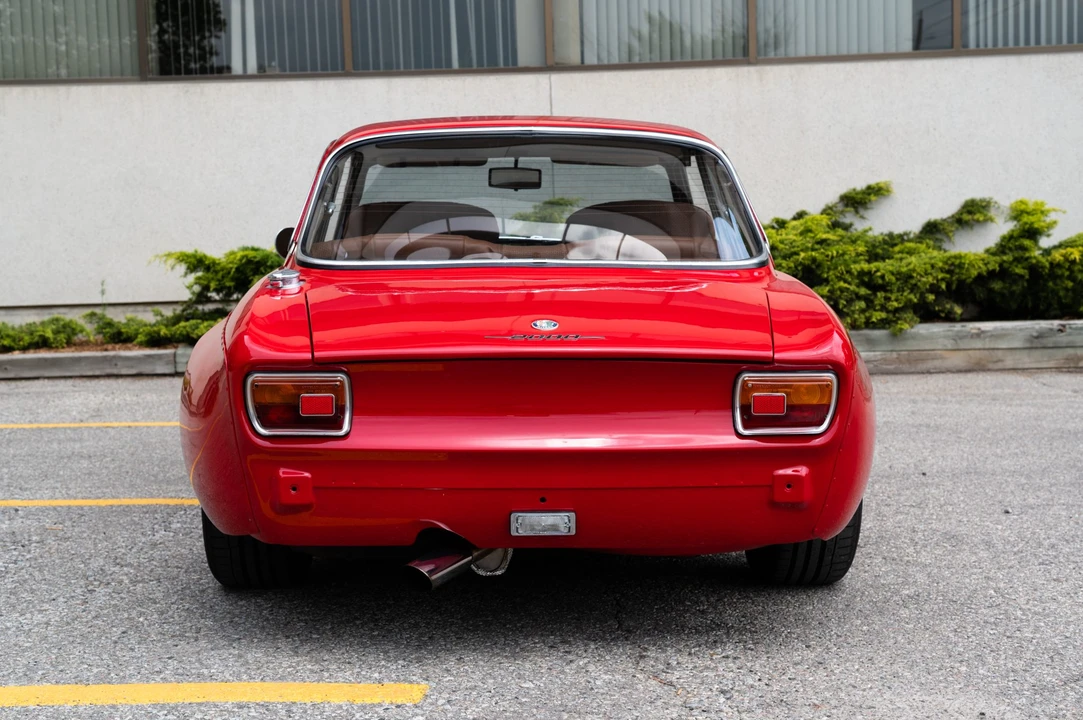 1975 Alfa Romeo GT 1300 Junior - Image 13 of 31