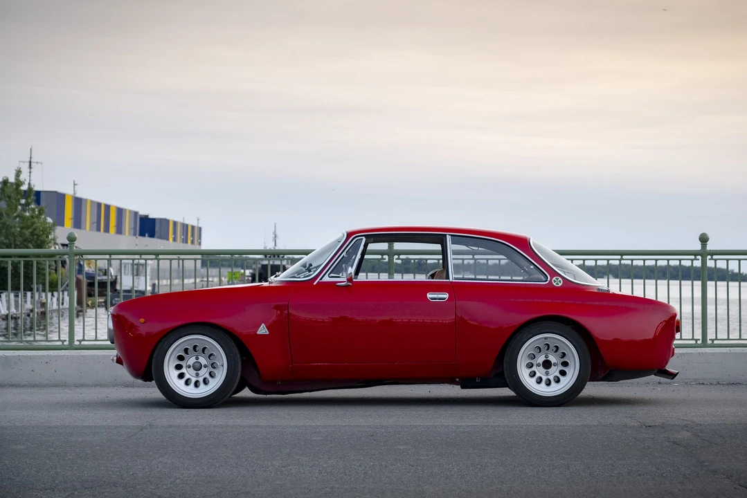 1975 Alfa Romeo GT 1300 Junior - Image 4 of 31