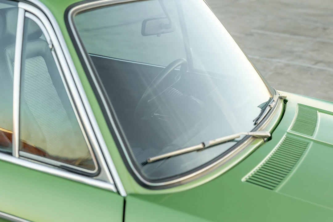 1975 BMW 2002 - Image 27 of 31