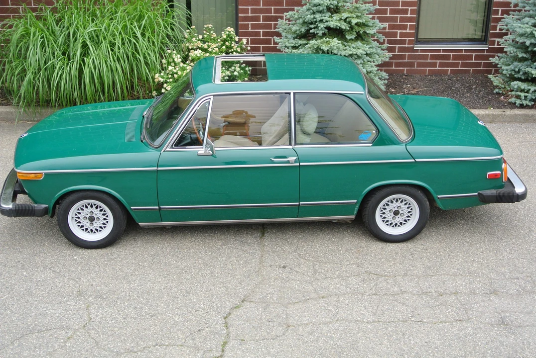 1975 BMW 2002 - Image 8 of 31