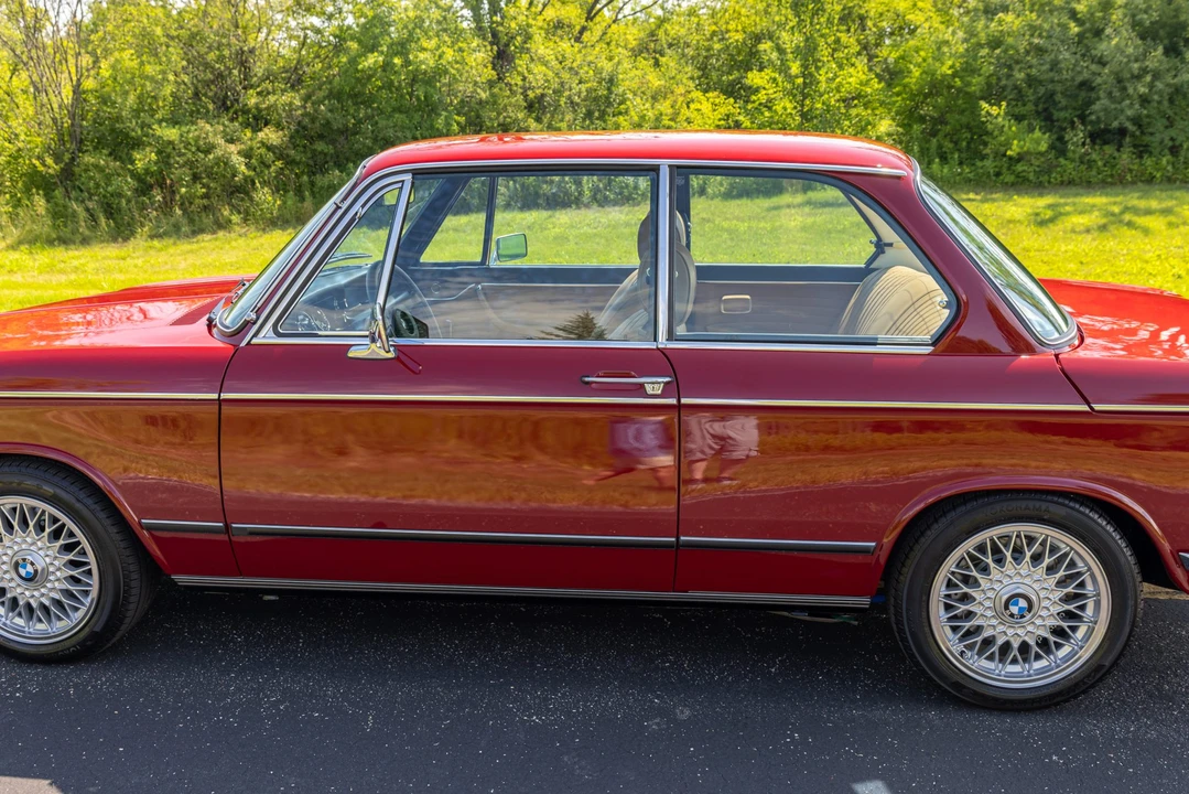 1975 BMW 2002 - Image 28 of 31