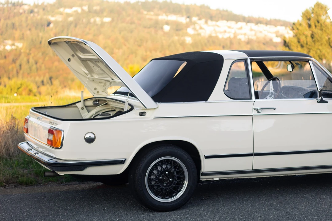 1975 BMW 2002 - Image 16 of 31