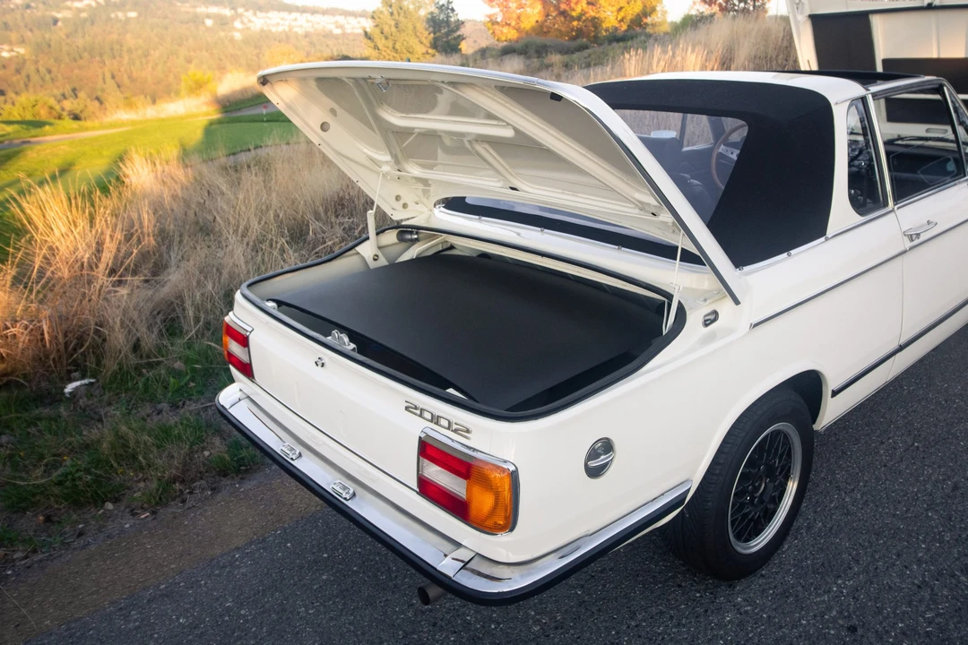 1975 BMW 2002 - Image 17 of 31