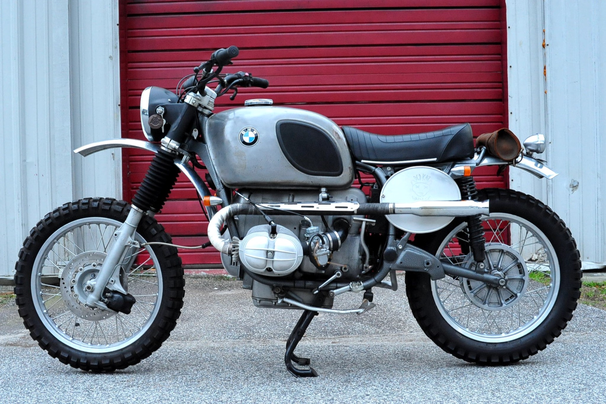 Modified 1975 BMW R90/6