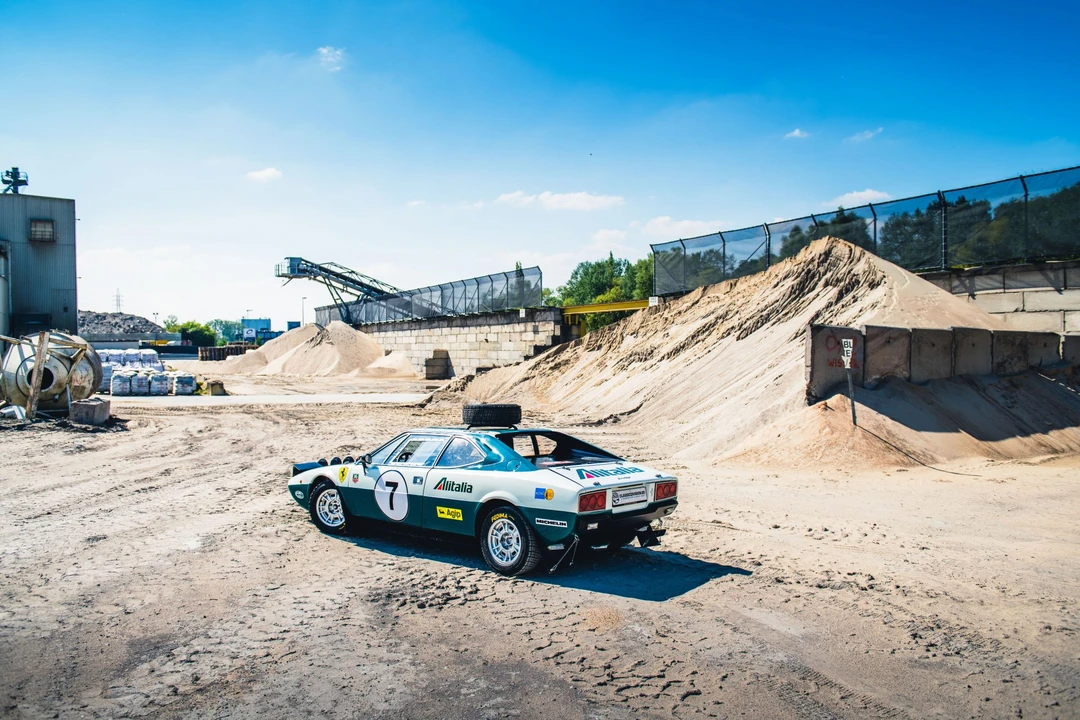 1975 Ferrari 308 GT4 - Image 18 of 31