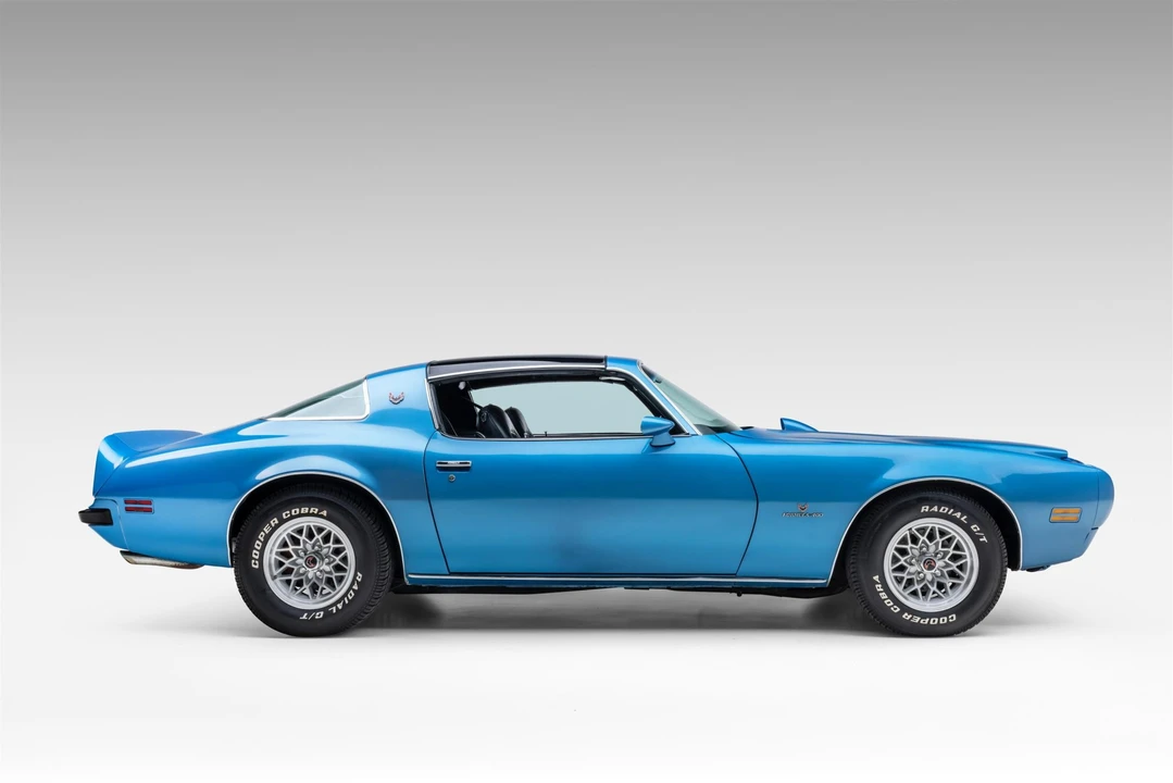 1975 Pontiac Firebird 2nd Gen - Image 9 of 31