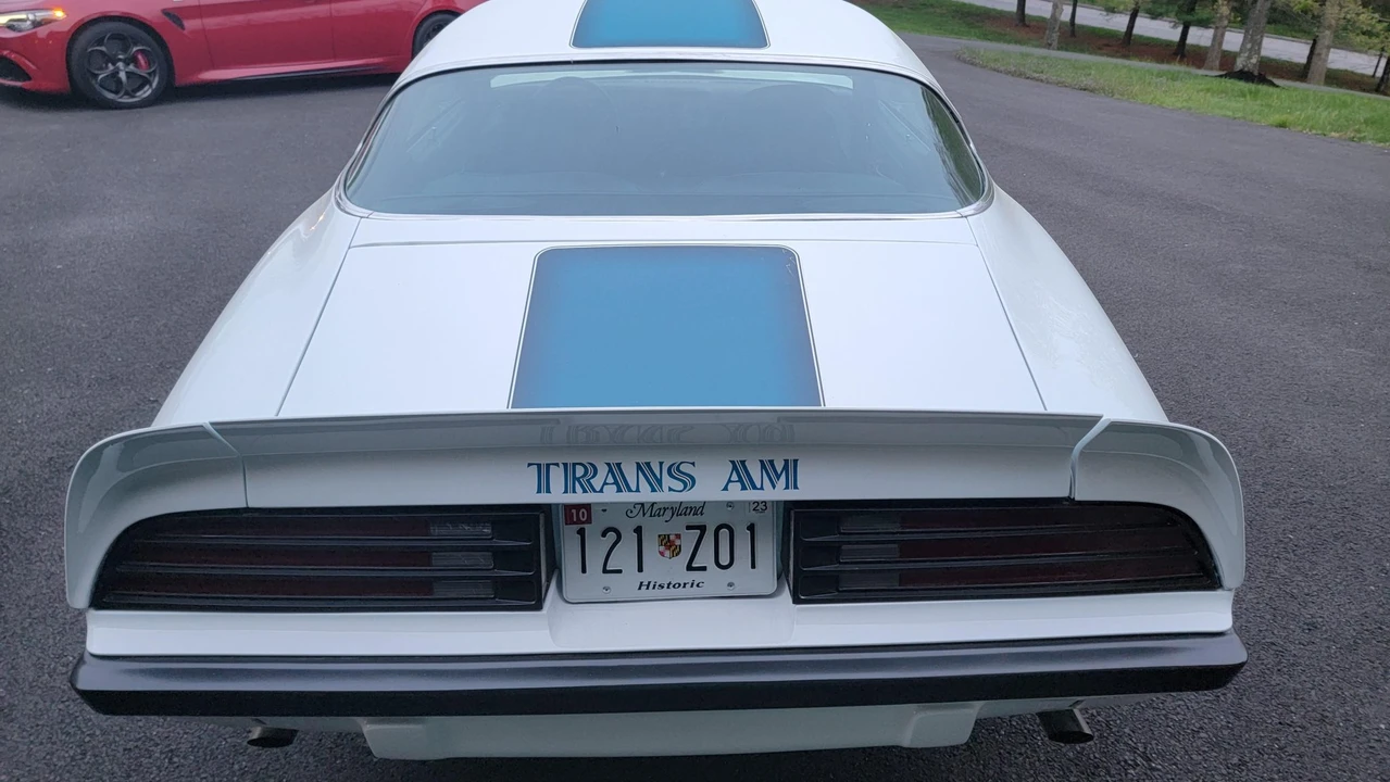 1975 Pontiac Firebird Trans Am 2nd Gen - Image 29 of 31