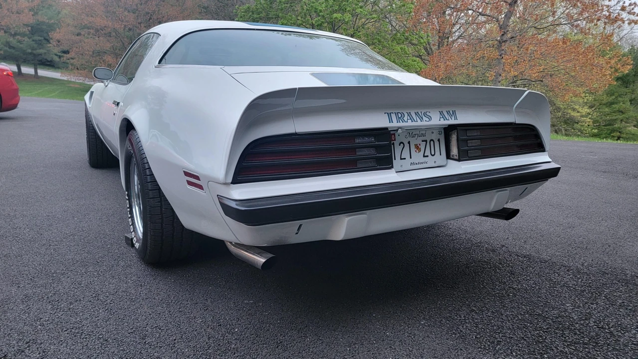 1975 Pontiac Firebird Trans Am 2nd Gen - Image 9 of 31