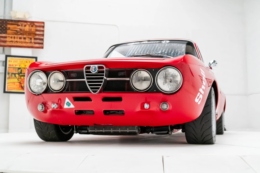 1976 Alfa Romeo GT 1600 Junior - Image 13 of 31
