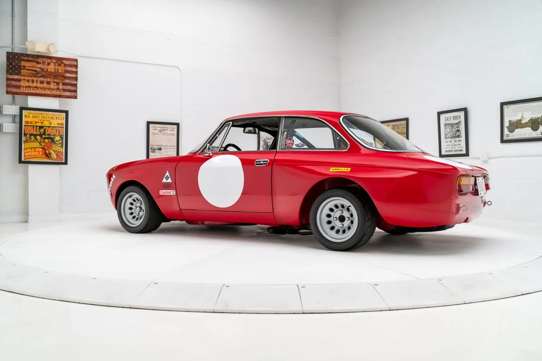 1976 Alfa Romeo GT 1600 Junior - Image 28 of 31