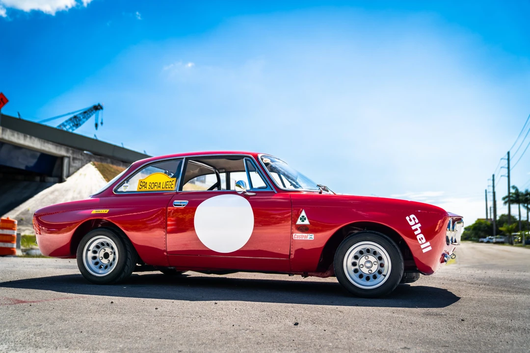 1976 Alfa Romeo GT 1600 Junior - Image 7 of 31
