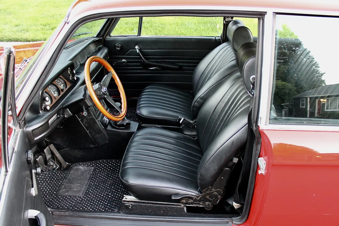 1976 BMW 2002 - Image 22 of 31