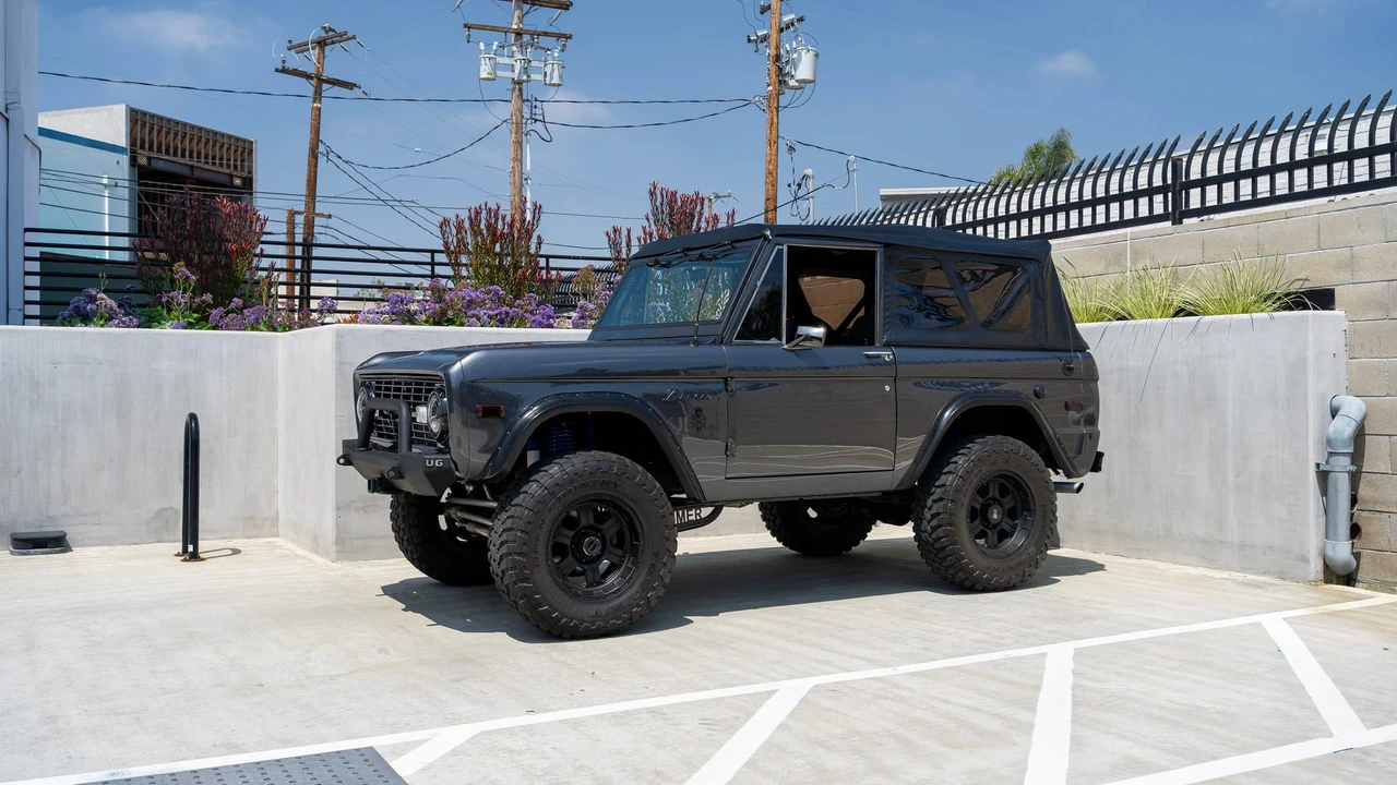 1976 Ford Bronco 1st Gen - Image 12 of 31