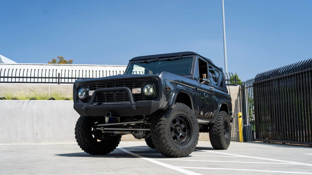 1976 Ford Bronco 1st Gen - Image 4 of 31