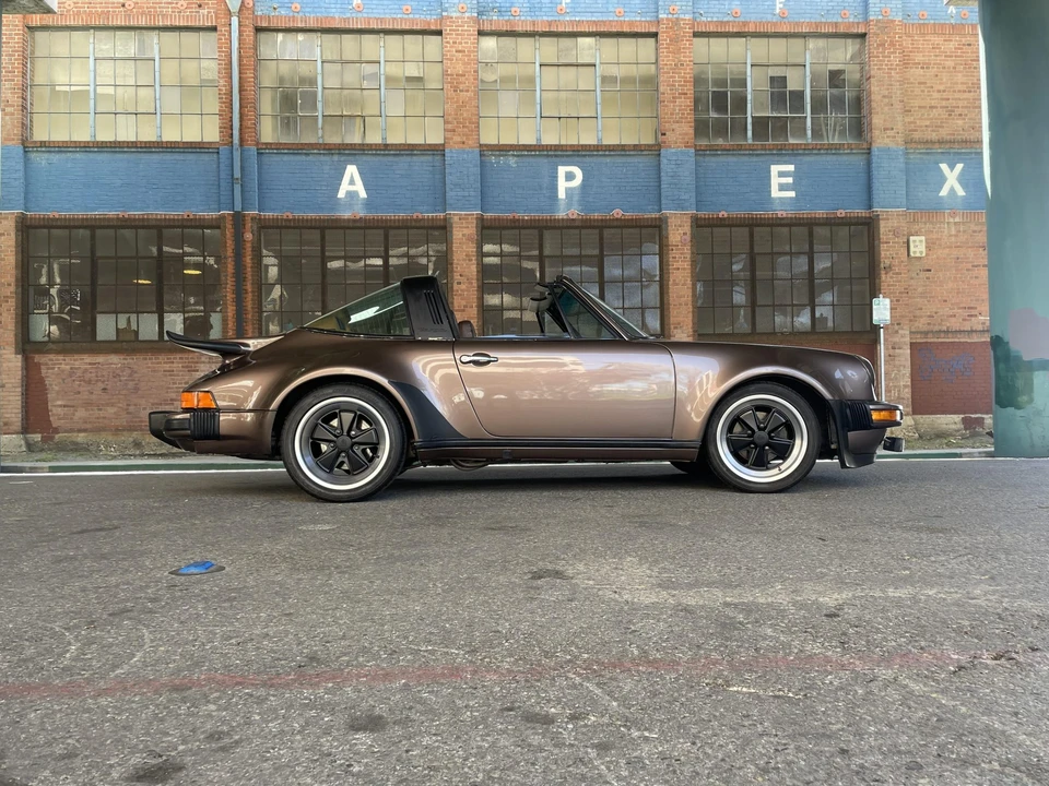 1976 Porsche 911 F-Body LWB - Image 19 of 31
