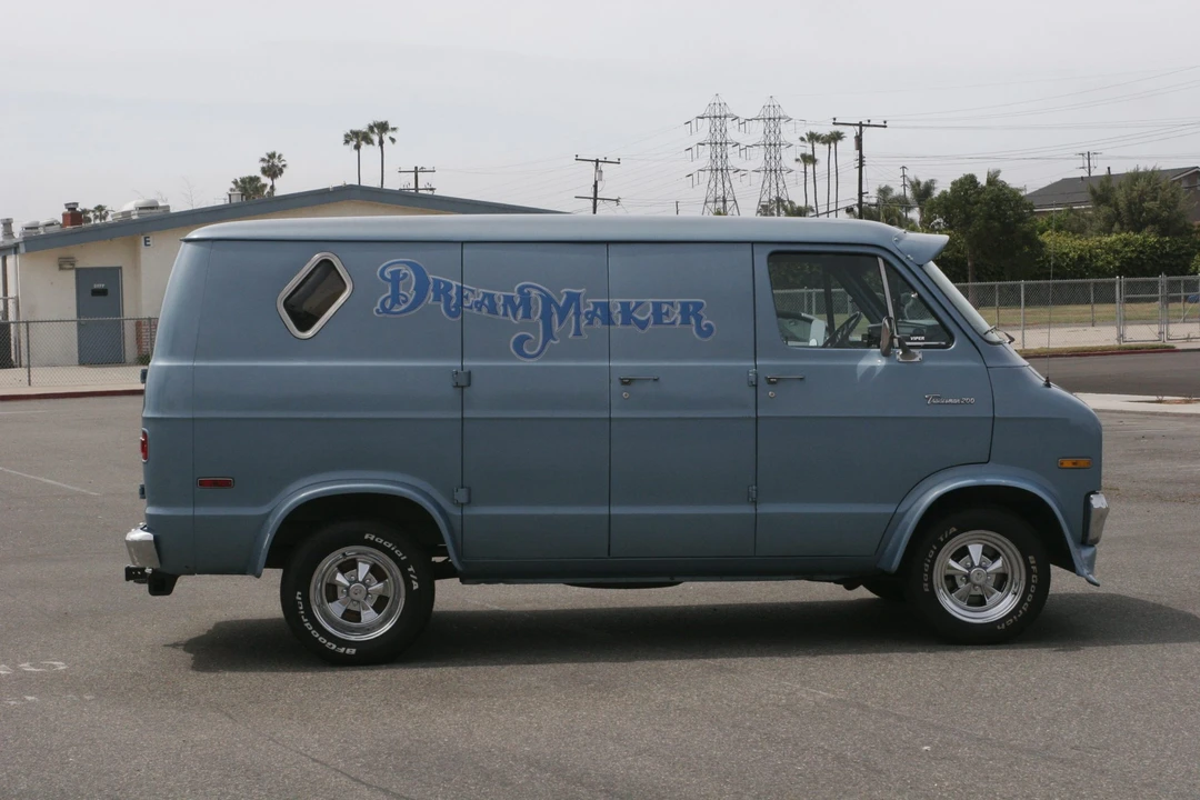 1977 Dodge Ram Van - Image 14 of 31