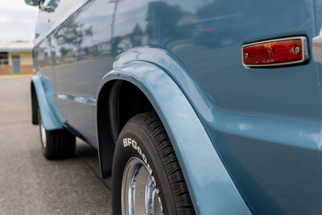 1977 Dodge Ram Van - Image 28 of 31