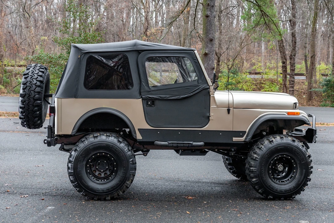 1977 Jeep CJ7 - Image 7 of 31