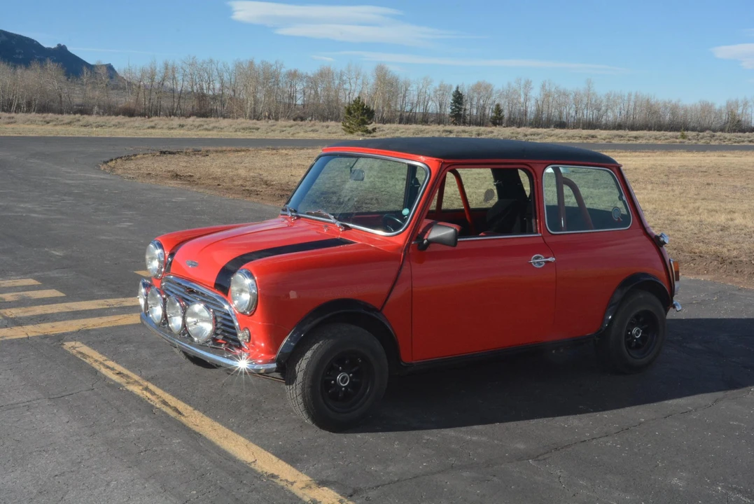 1977 Mini Mini Mark IV - Image 2 of 31