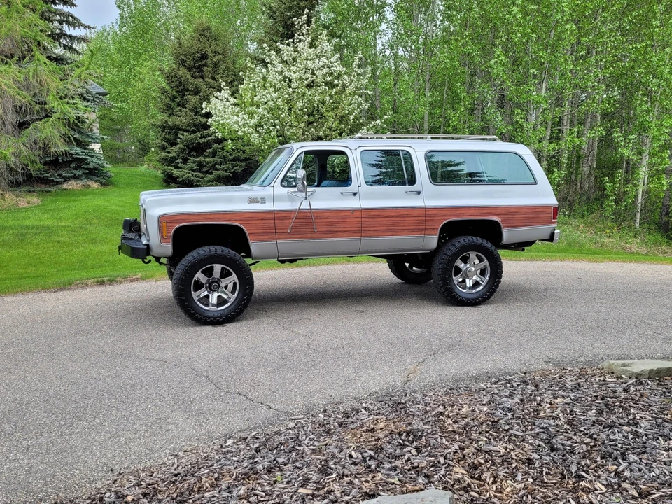 1979 GMC Suburban 7th Gen - Image 6 of 31