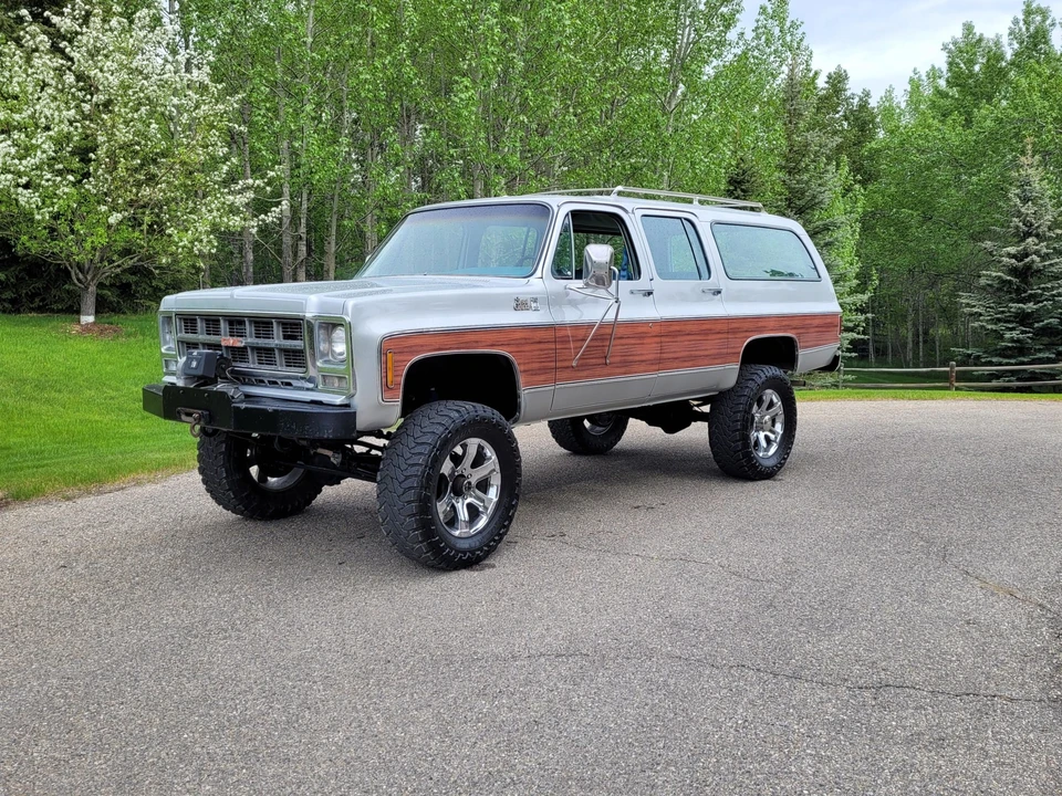 1979 GMC Suburban 7th Gen - Image 2 of 31