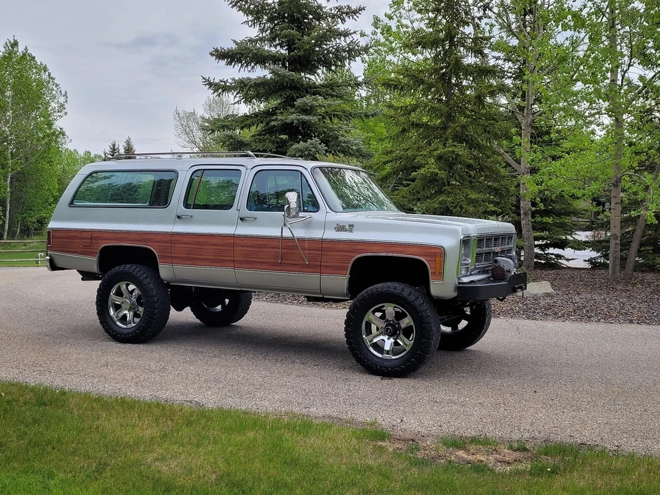 1979 GMC Suburban 7th Gen - Image 12 of 31