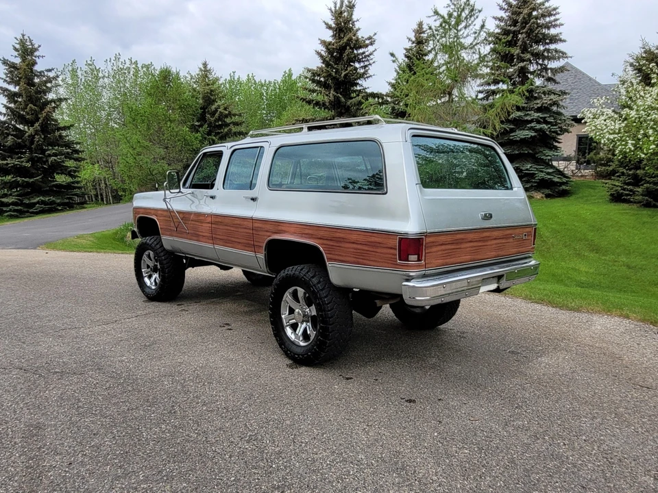 1979 GMC Suburban 7th Gen - Image 7 of 31