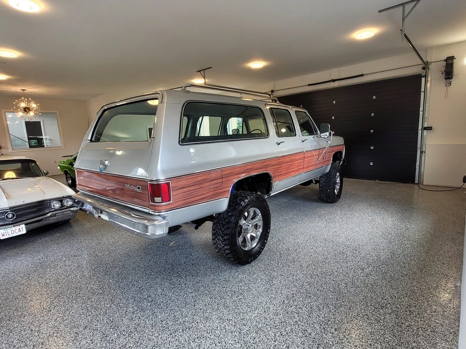 1979 GMC Suburban 7th Gen - Image 19 of 31