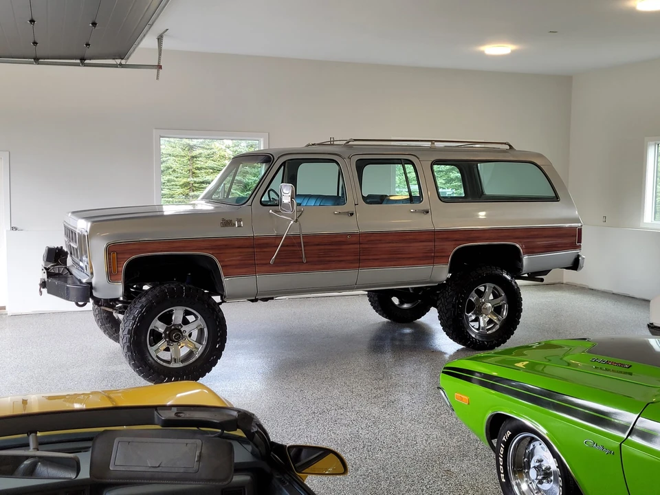 1979 GMC Suburban 7th Gen - Image 16 of 31