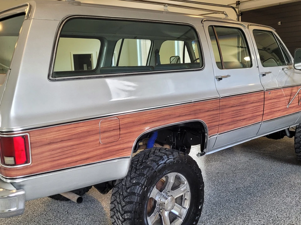 1979 GMC Suburban 7th Gen - Image 22 of 31