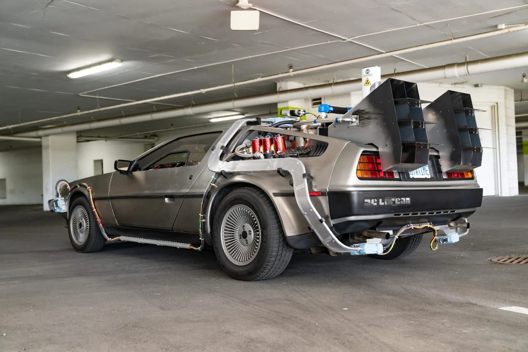 1981 DeLorean DMC-12 - Image 12 of 31