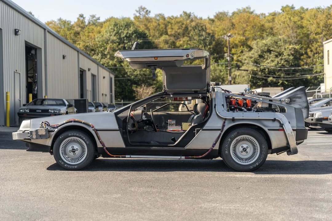 1981 DeLorean DMC-12 - Image 11 of 31
