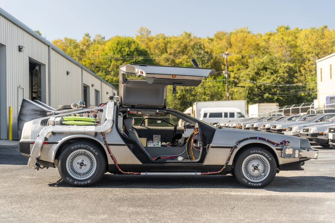 1981 DeLorean DMC-12 - Image 14 of 31