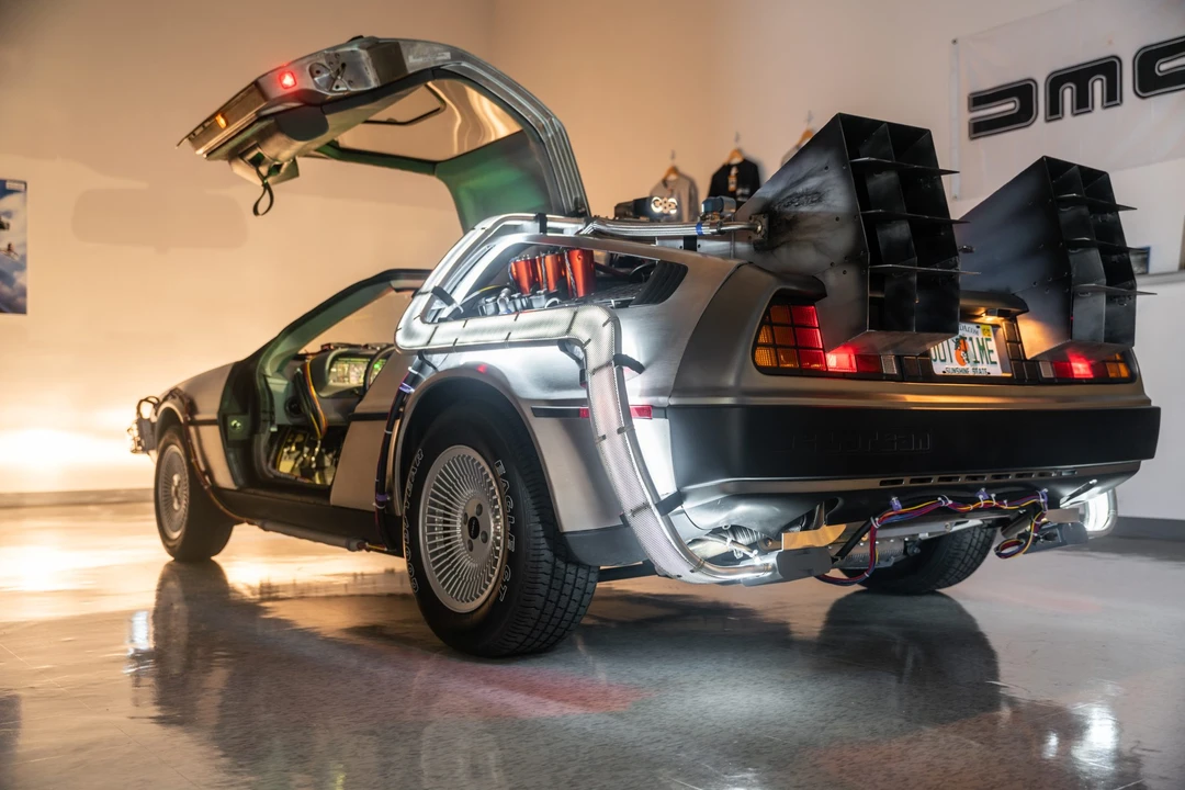 1981 DeLorean DMC-12 - Image 1 of 31