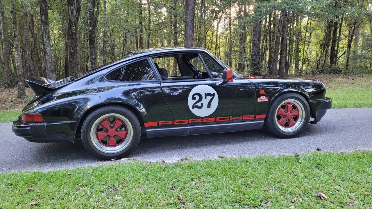 1981 Porsche 911 Carrera SC - Image 11 of 31
