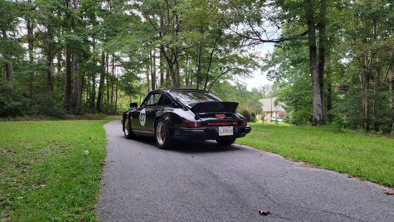 1981 Porsche 911 Carrera SC - Image 17 of 31