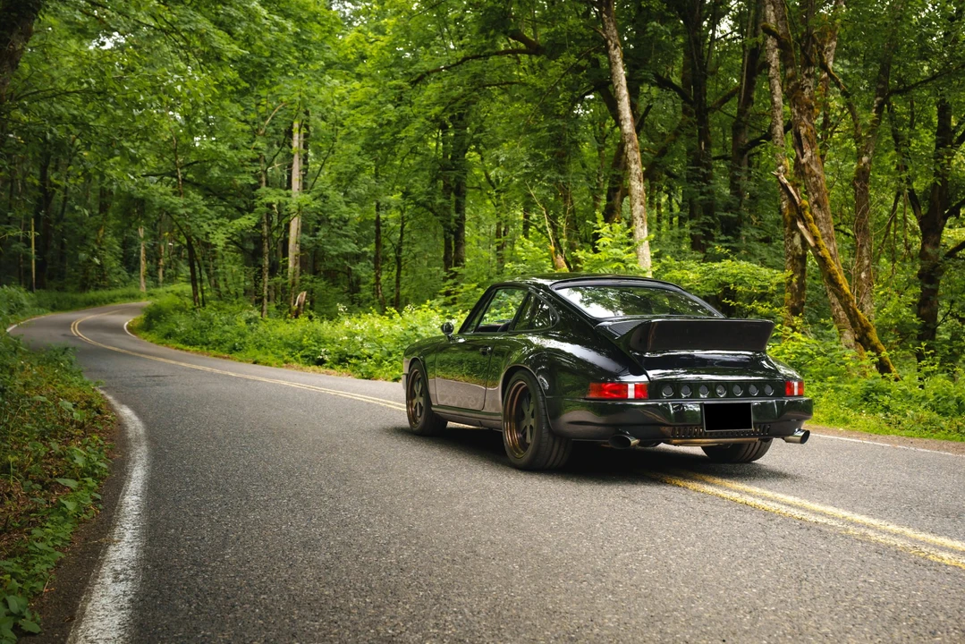 1982 Porsche 911 Carrera SC - Image 5 of 31