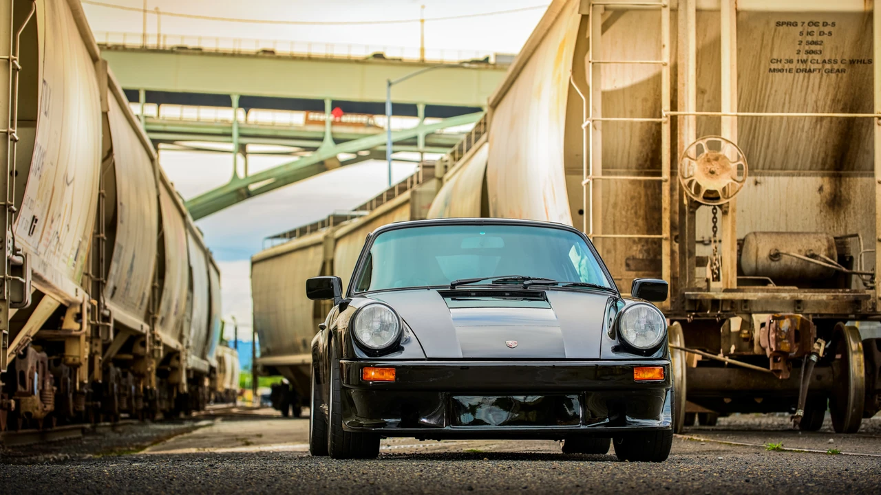 1982 Porsche 911 Carrera SC - Image 16 of 31