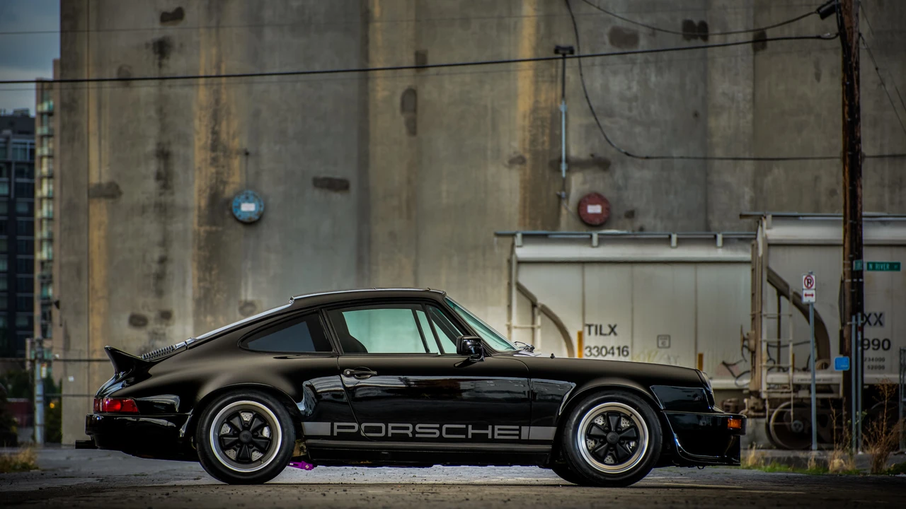 1982 Porsche 911 Carrera SC - Image 10 of 31