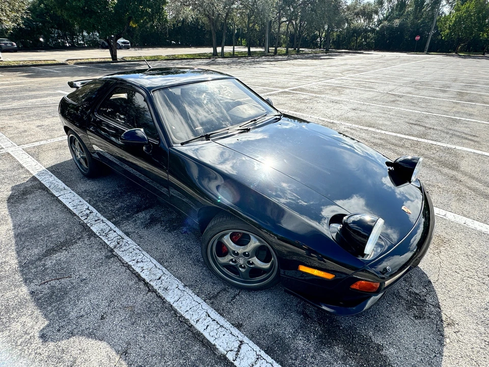 1982 Porsche 928 - Image 23 of 31