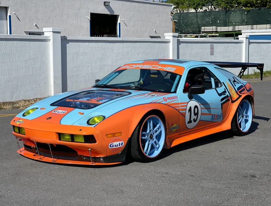 1982 Porsche 928 - Image 9 of 31