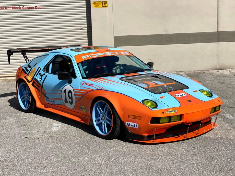 1982 Porsche 928 - Image 19 of 31