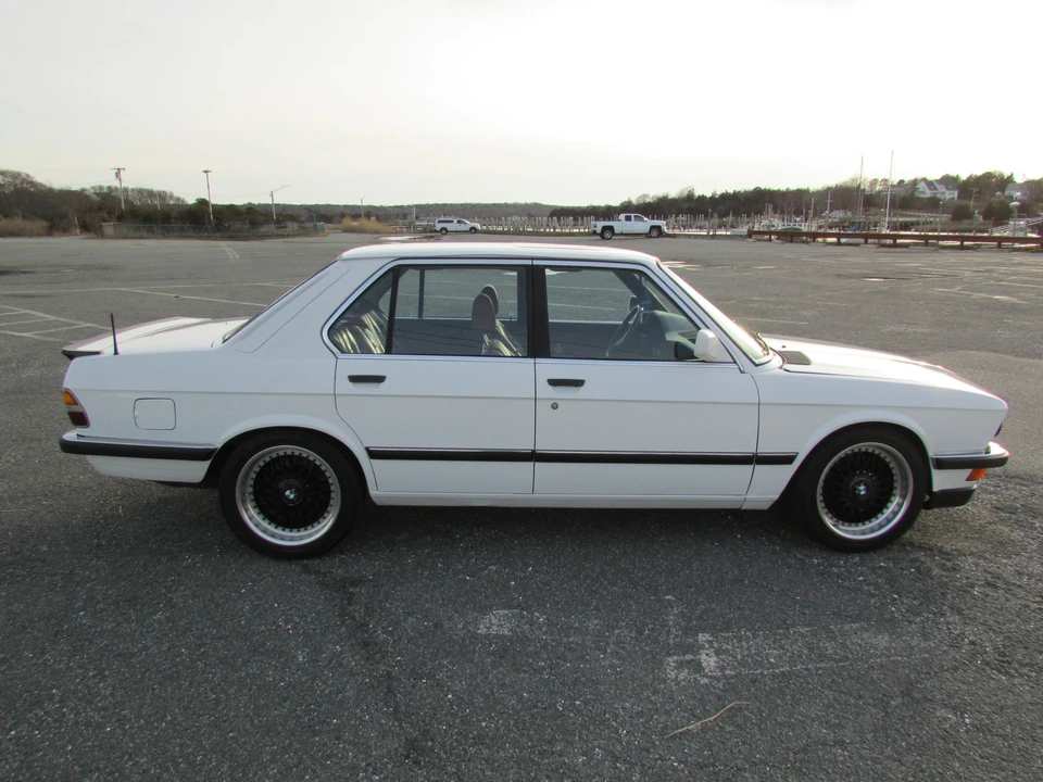 1983 BMW E28 5 Series - Image 28 of 31