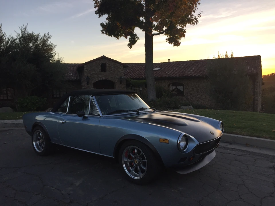 1983 Fiat 124 Sport Spider - Image 22 of 31