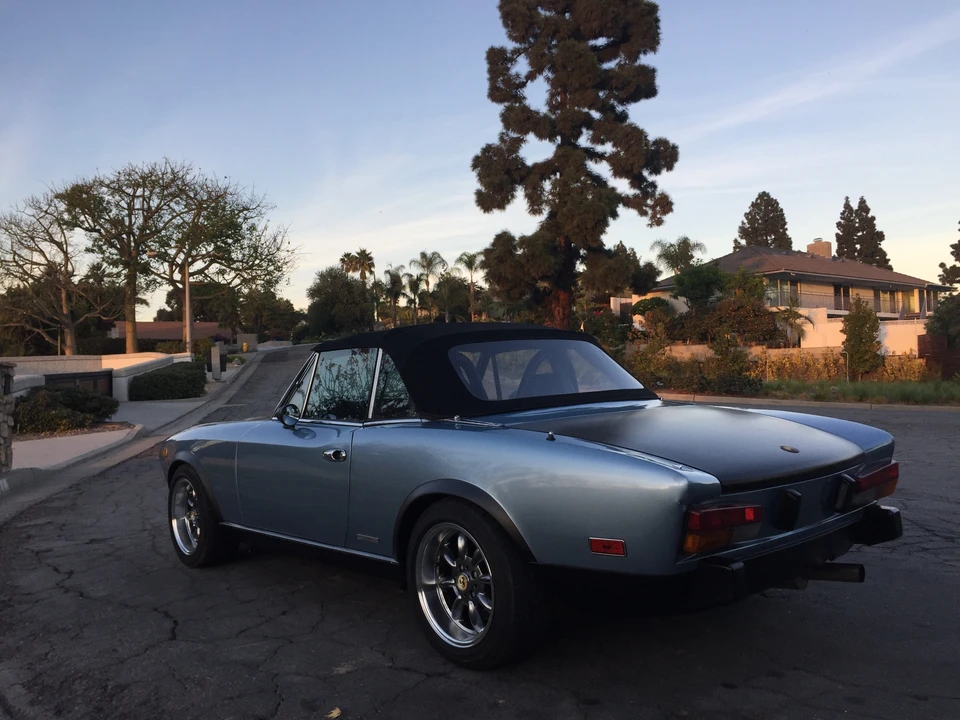 1983 Fiat 124 Sport Spider - Image 10 of 31