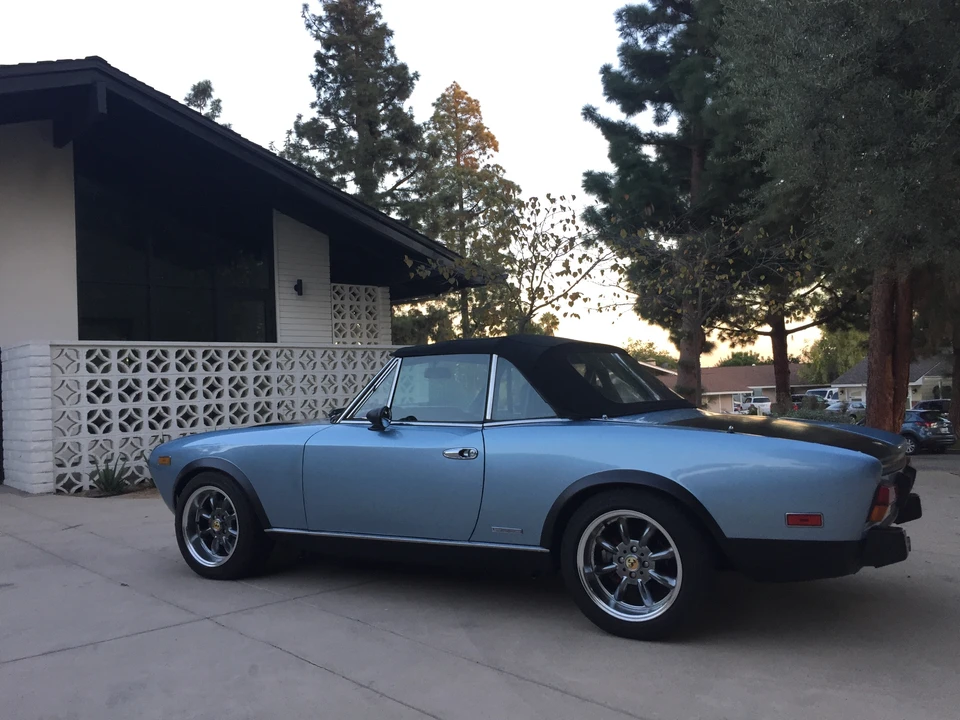1983 Fiat 124 Sport Spider - Image 15 of 31