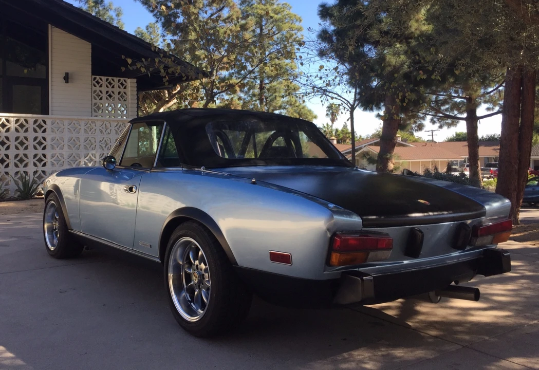 1983 Fiat 124 Sport Spider - Image 12 of 31