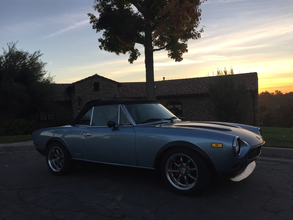 1983 Fiat 124 Sport Spider - Image 21 of 31