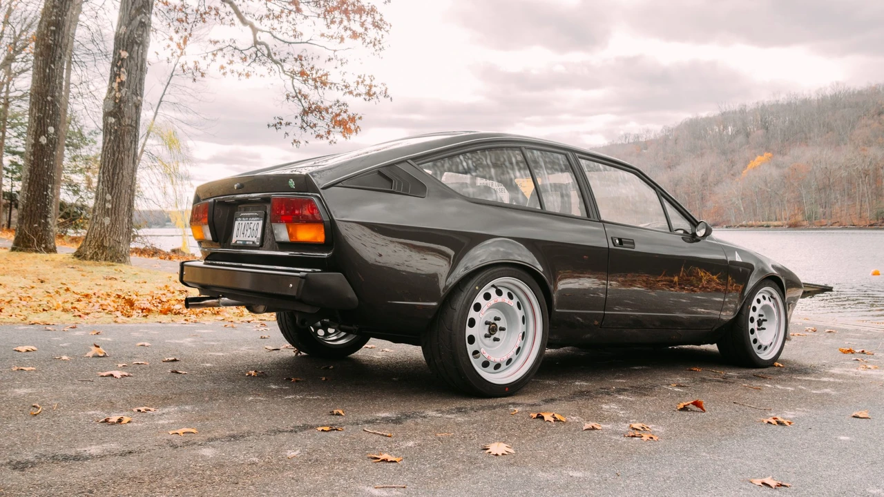 1984 Alfa Romeo Alfetta GT - Image 19 of 31