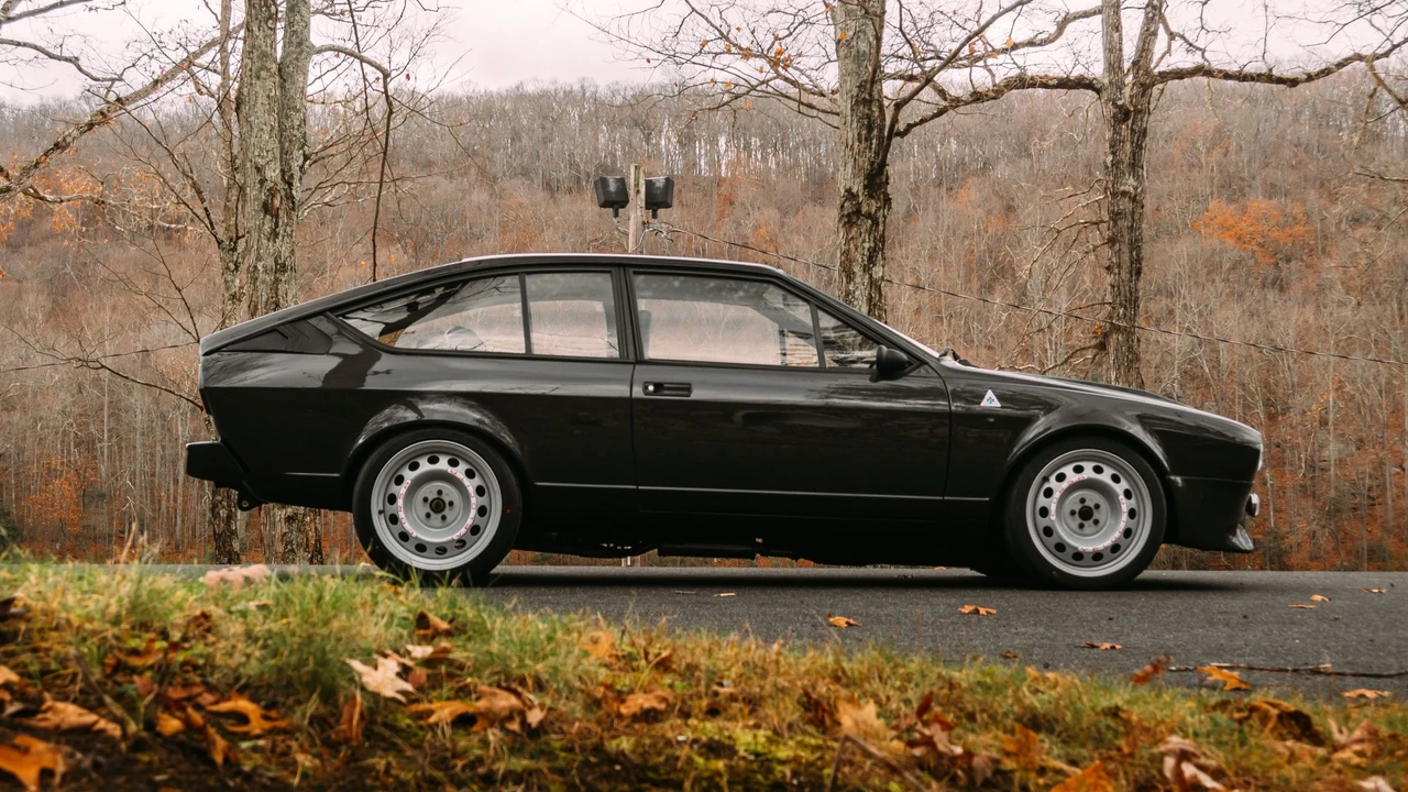 1984 Alfa Romeo Alfetta GT - Image 24 of 31